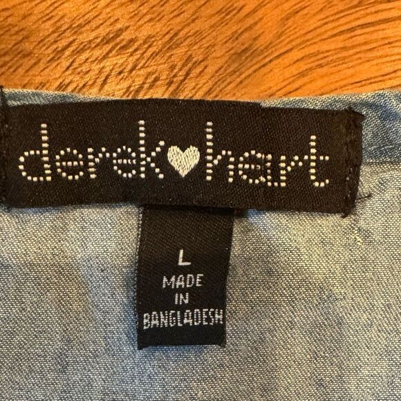 Derek Heart Chambray V-NeckTiered Dress. Size Large - Picture 9 of 9